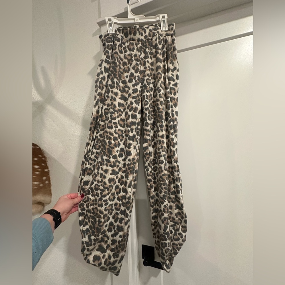 NEW Boutique Liquidation Sale - Picture 7 of 10